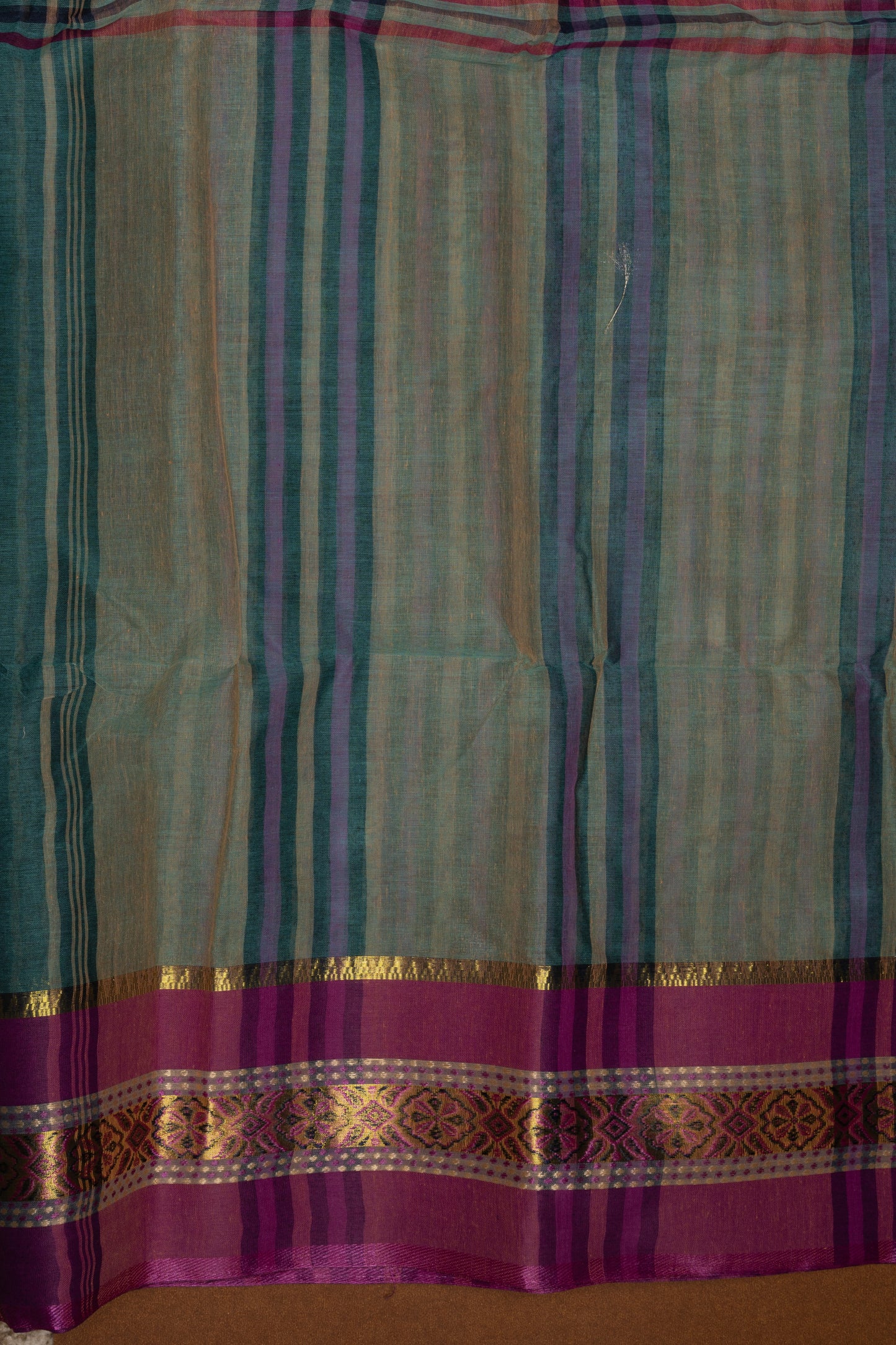 TAN120