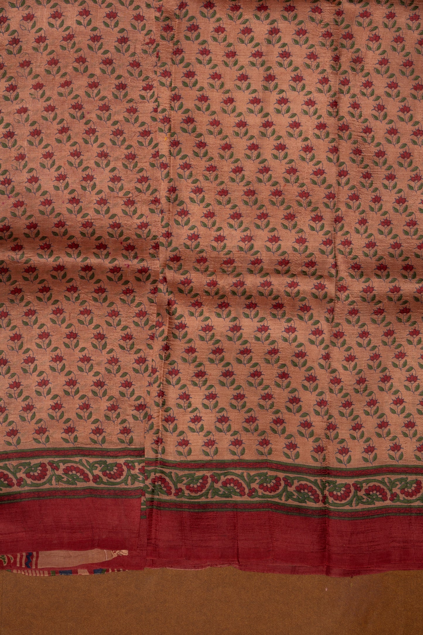 TAN128