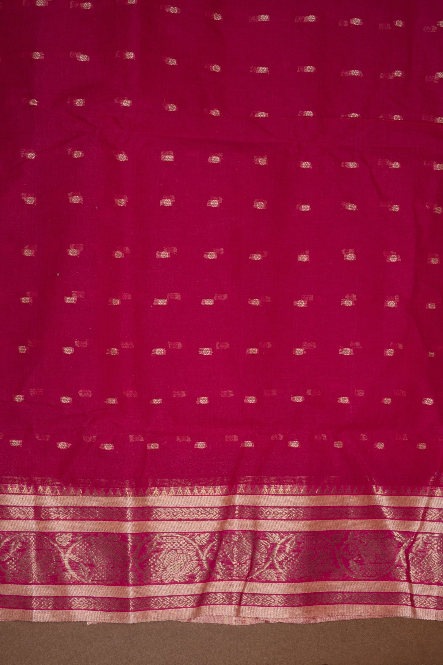 TAN159