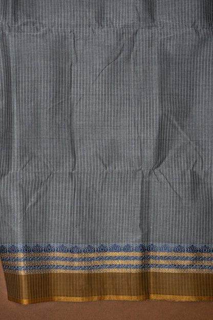 TAN074