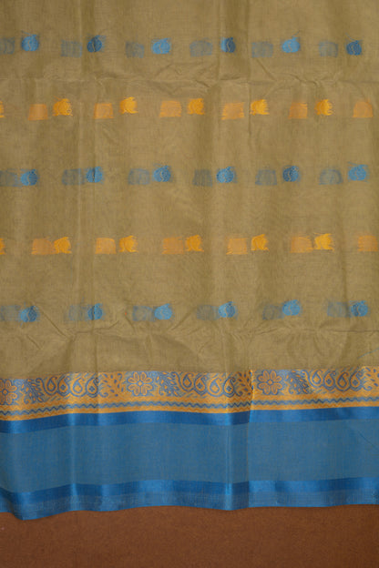 TAN122